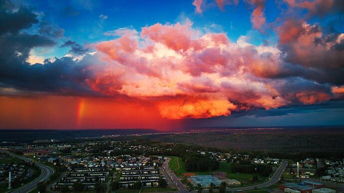 Red sky at night.