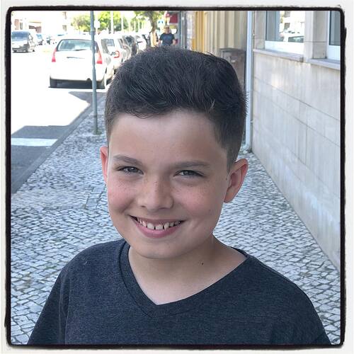 Xavi’s new Portuguese haircut.