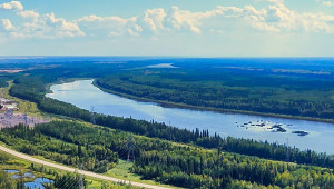 Gateway Hill, near Syncrude